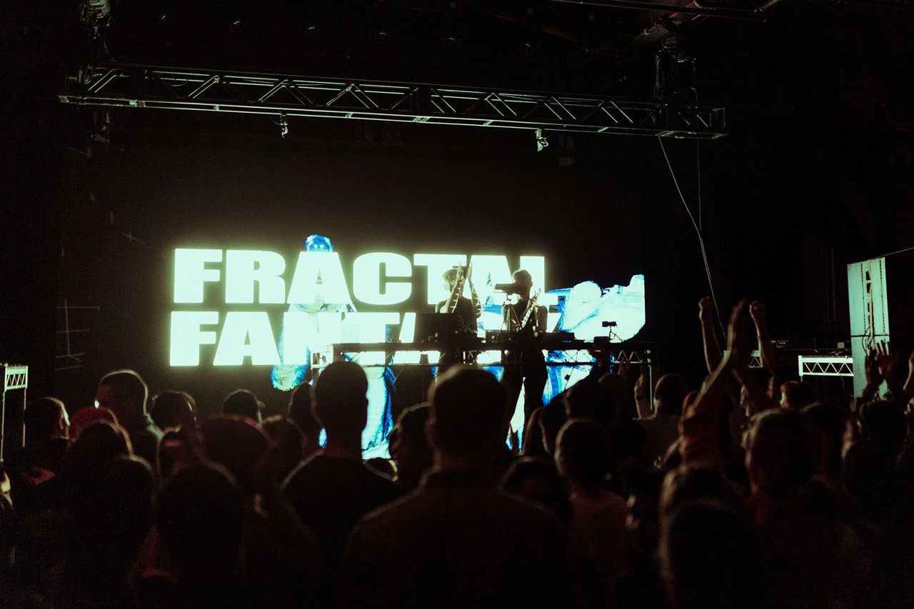 Fractal Fantasy performance